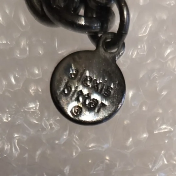 Alexis Bittar Lucite Gunmetal chain link necklace - Picture 2 of 6